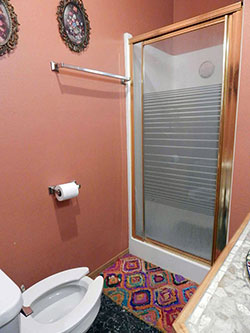 Another Bathroom - Click to Enlarge, close window when done